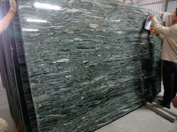 تفاوت قیمت سنگ گرانیت سبز بیرجند با سنگ گرانیت خاکستری همدان