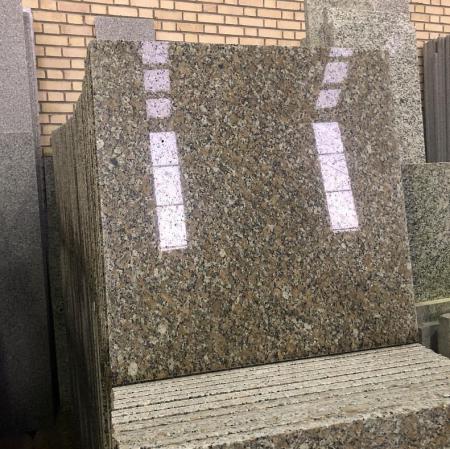 توزیع سنگ تراونیکس قرمز با بسته بندی متفاوت در اصفهان