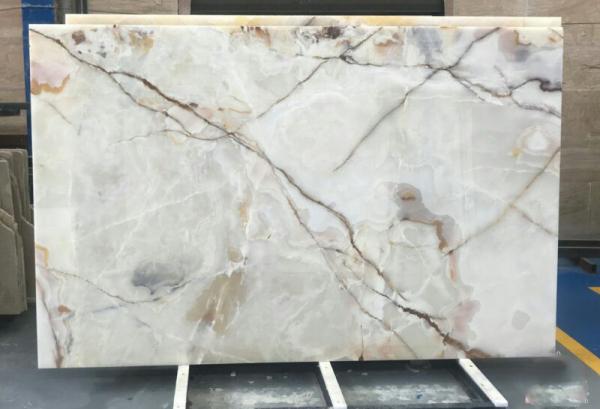 بازار سنگ مرمر خام در مشهد